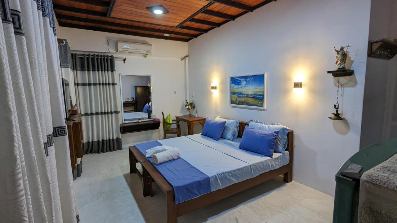 Jennifer'S Villa Negombo Exterior photo